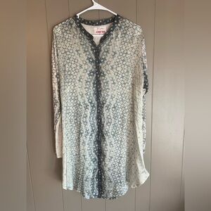 Johnny Was Biya Silk Tunic in Grey Dot Print